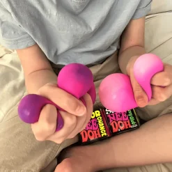 Color Changing NeeDoh