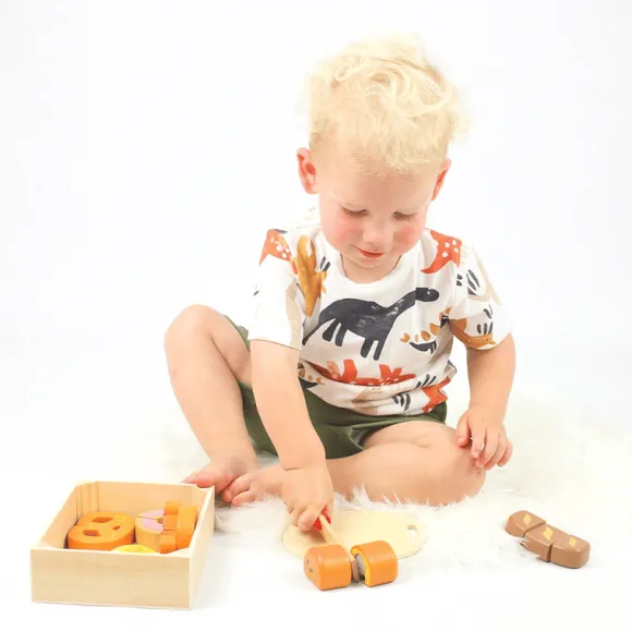 Cutting Bread and Pastries Crate