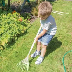 Long Handled Leaf Rake