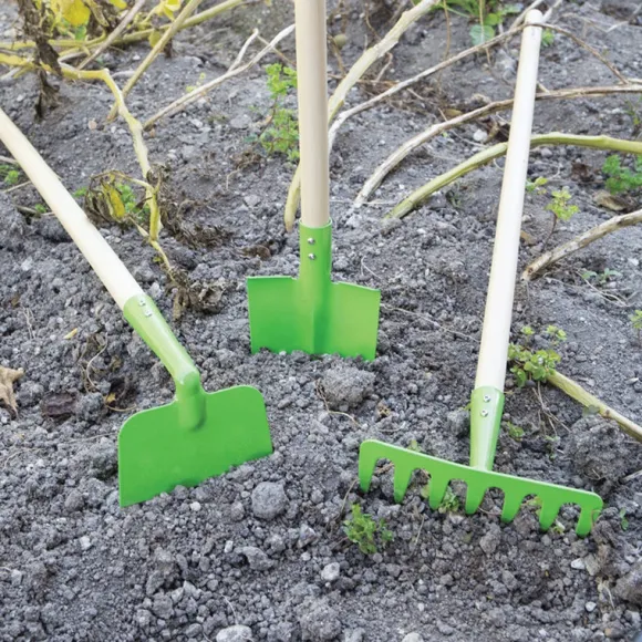 Long Handled Shovel