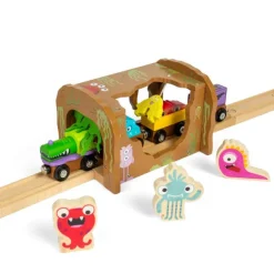 Monster Tunnel