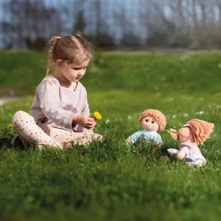 Robin Doll - Medium